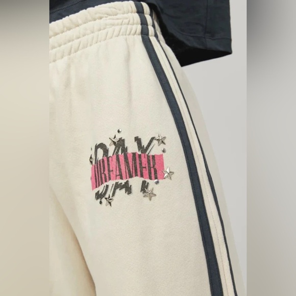 Daydreamer Starstudded Striped Sweatpants - Picture 4 of 9